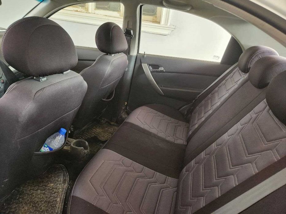 Нексия 3 сотилади ок ранг 2019 йил 21 000 км