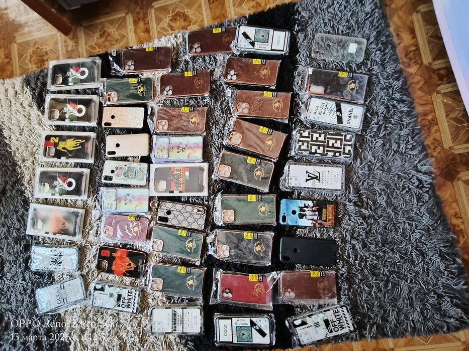 Чехлы на Телефон