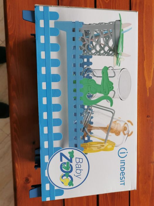 Indesit baby zoo pentru mașină spălat vase