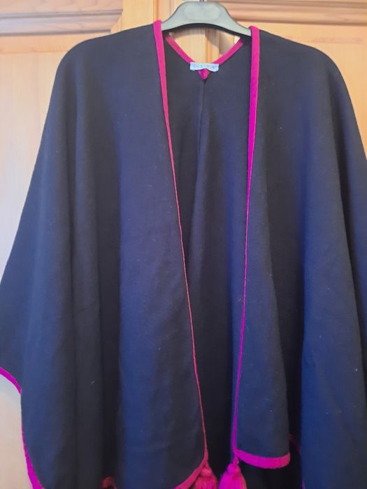 Poncho elegant din lână