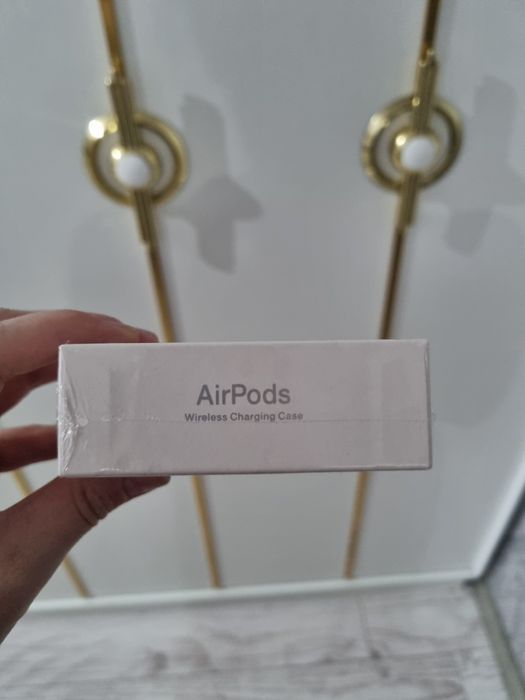 AirPods наушник сатамын