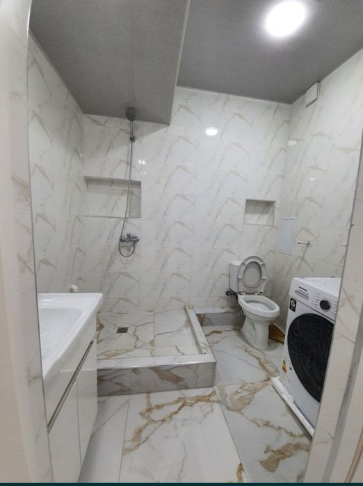 Сдаётся просторная 2-комнатная квартира возле метро Сергели.