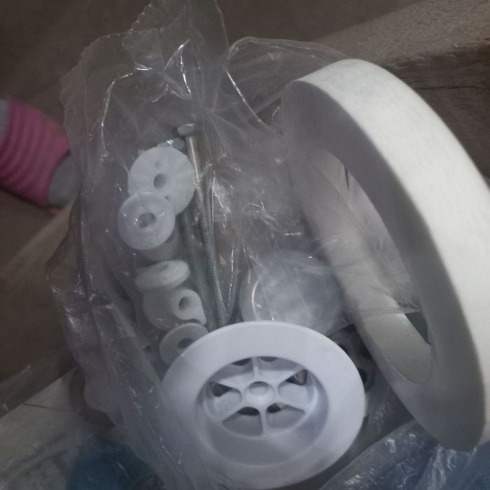 Шланг для душа в рабочем состоянии