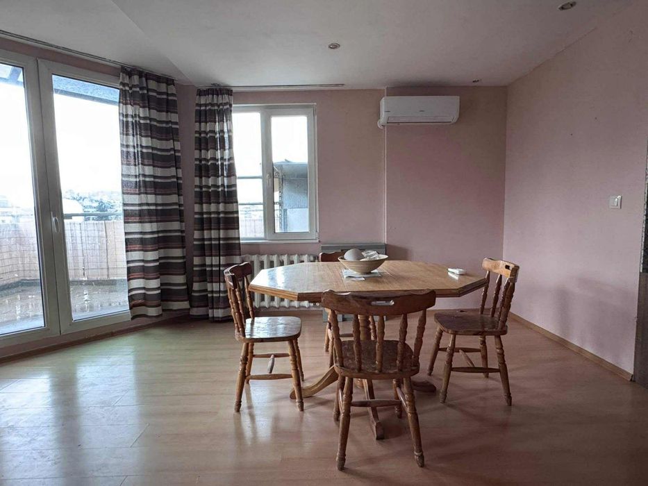 Дава се под наем Двустаен апартамент в София, Зона Б-18 - 80 кв.м за 547.23 € - Снимка #2