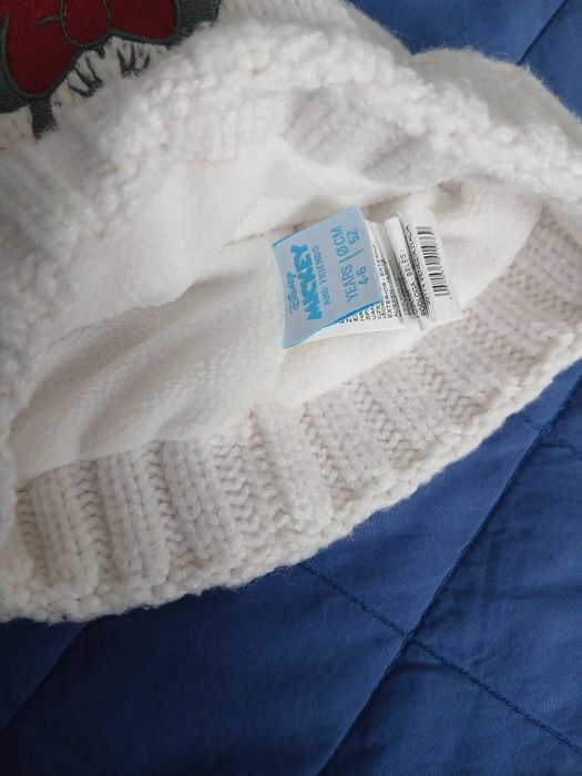 Caciuli fetita 2-3 ani