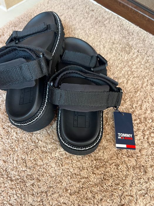 Sandale Tommy Hilfinger noi