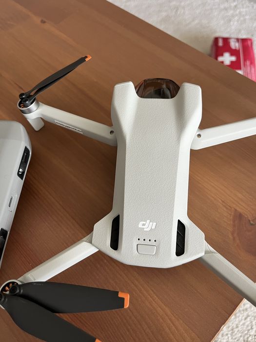 DJI Mini 3 - drona 4k