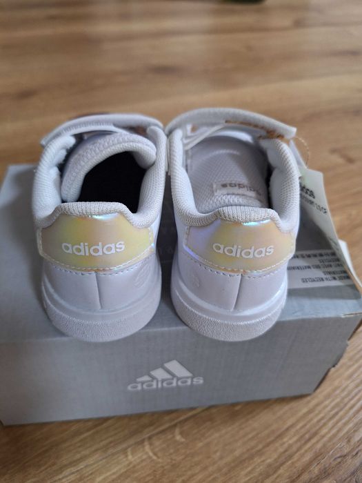 Детски маратонки Adidas Grand Court 2.0 CF