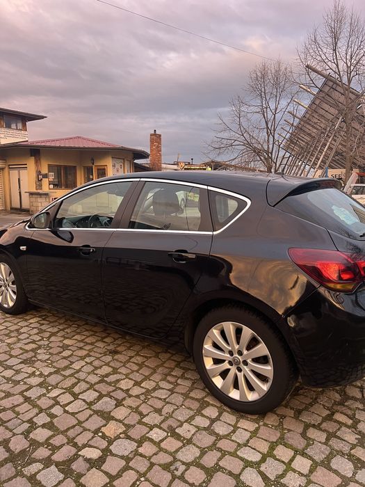 Opel Astra J 1.4 Turbo 140 / ГАЗ