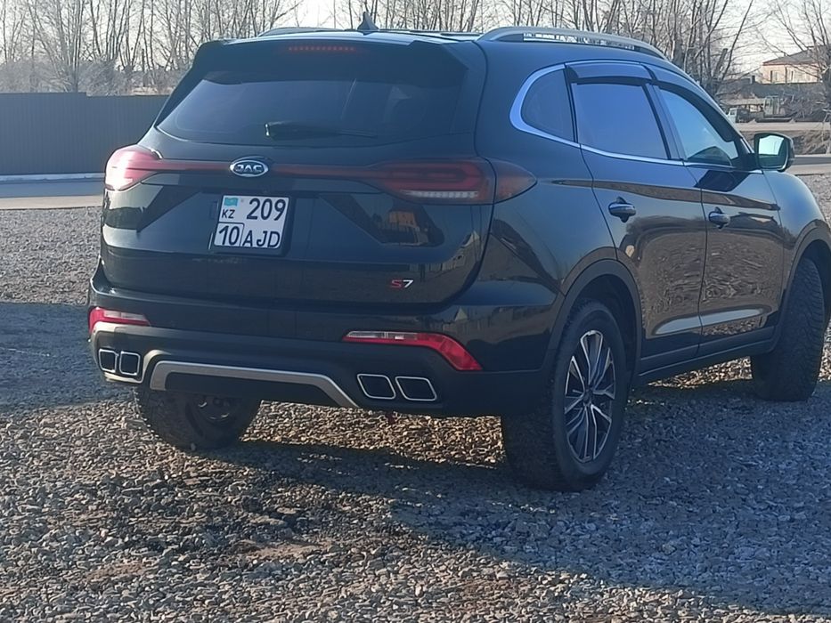 Продам  авто  JAC S7