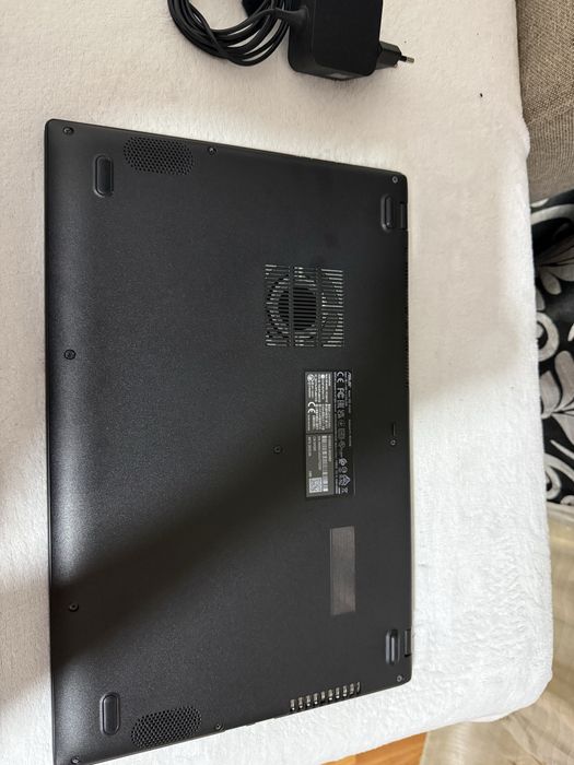 Vand Laptop Asus