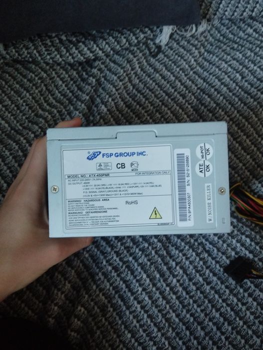 Блок питания срочно продам