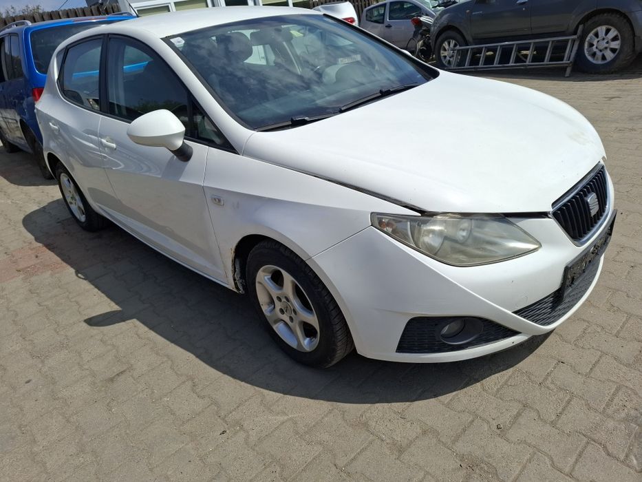 Elemente Caroserie Seat ibiza 1.6TDi CAYB An 2010