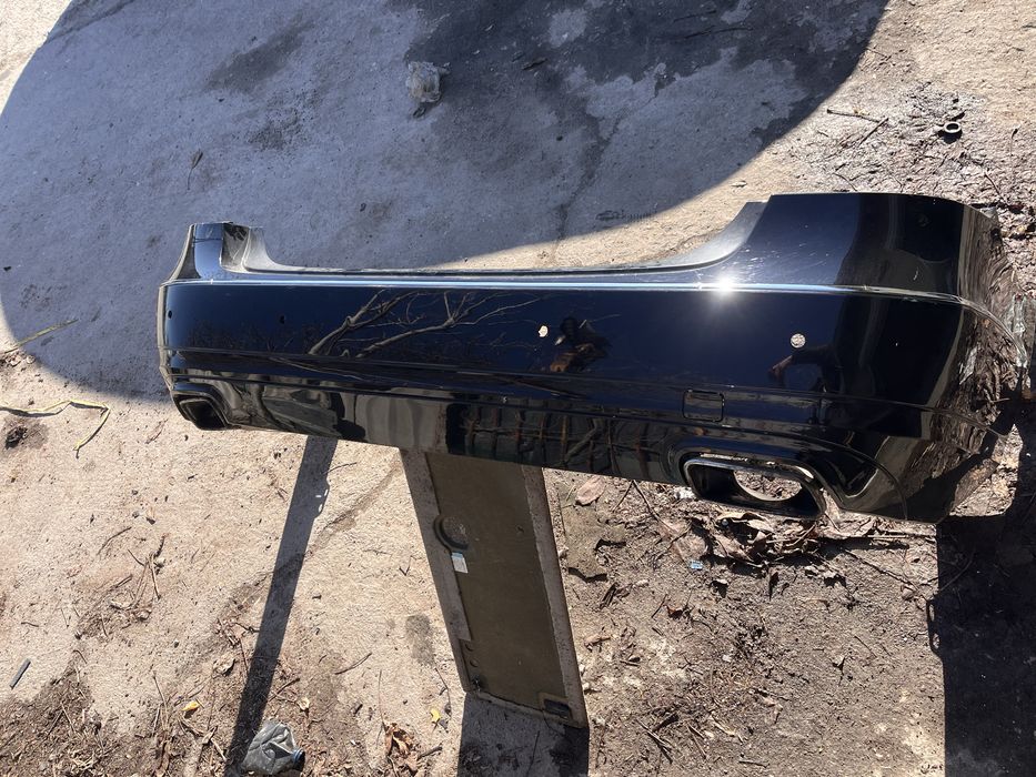 Задна броня комплект с накрайници Мерцедес Е W212 Седан черна 197