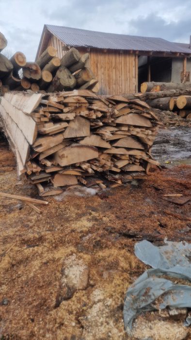 Vând Lăturoaie de  foc