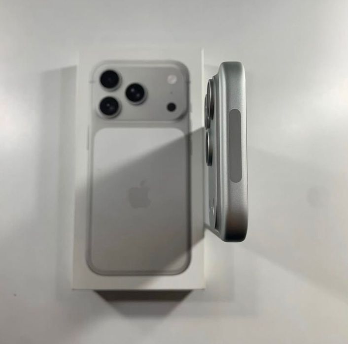 iPhone 17 Pro Silver 256gb
