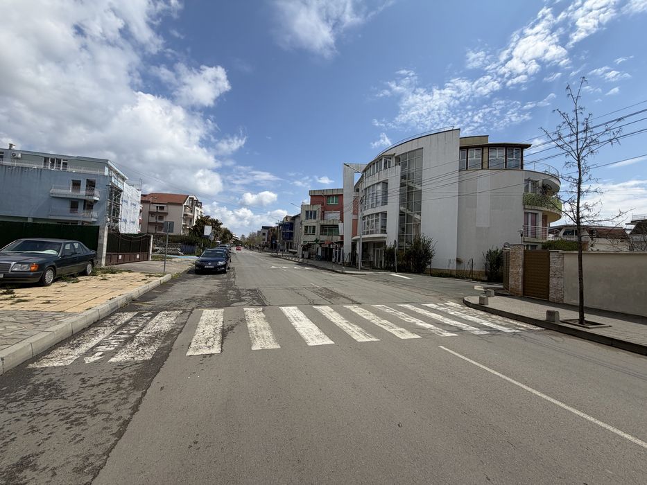 Отдава се под наем търговско помещение – Равда / Несебър