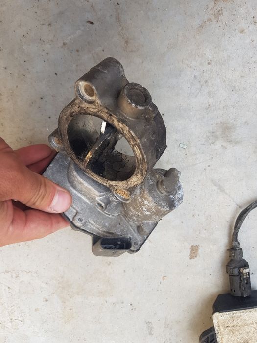 Дросел бмв ф10 ф11 ф30 ф31