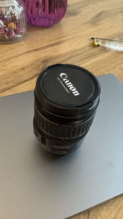 Canon ultrasonic 28-135