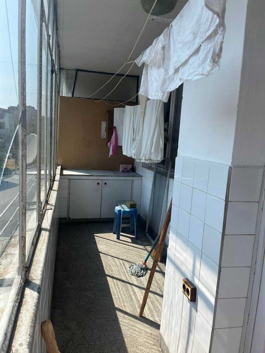 Дава се под наем Тристаен апартамент в Разград, Център - 89 кв.м за 122400 € - Снимка #11