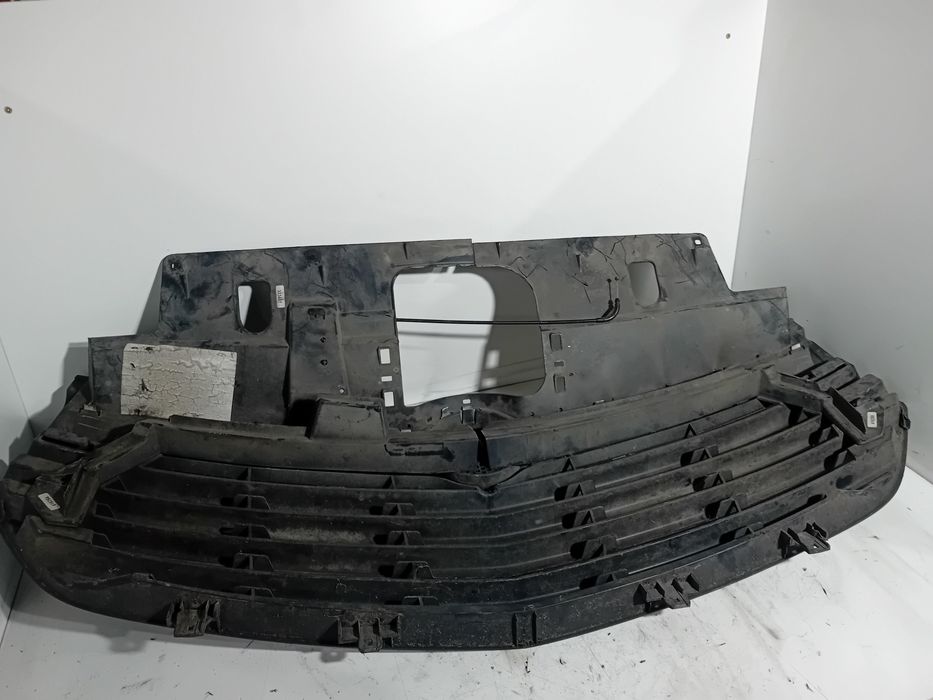 Grila Superioara Radiator Bara De Protectie Fata Opel Vivaro Combi X82 2014 -> 1.6 Cdti R9M 408, R9M 450