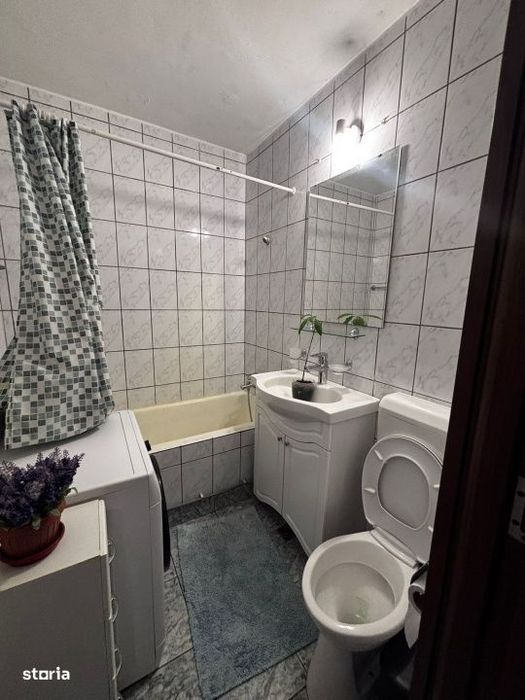 Apartament 2 camere/ zona Crangasi/ Metrou/ Parcare
