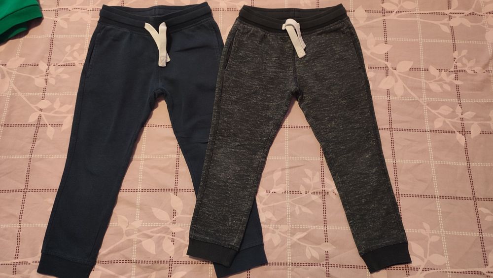 Детски екипи  ( 4 бр. ) - блуза и долнище