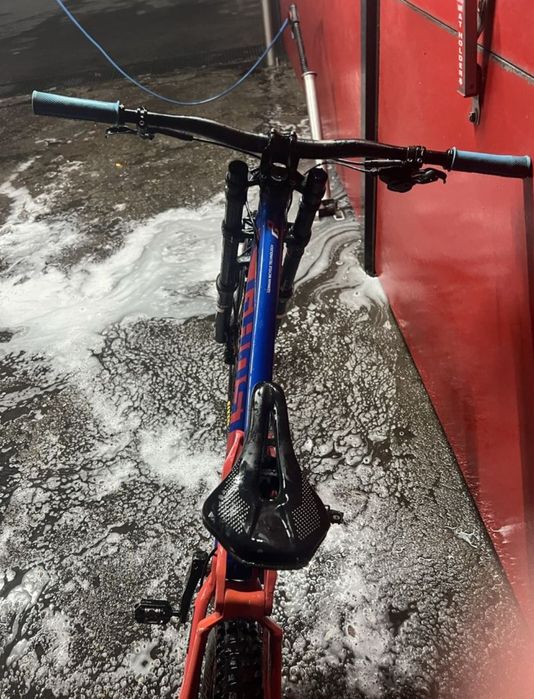Bicicleta mtb Downhill Ghost