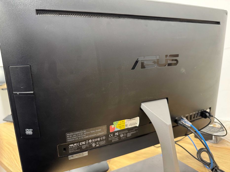 Asus All-in-one PC ET2321I, 23inch, i5-4200u, 8gb ddr3, 128ssd+1tb hdd