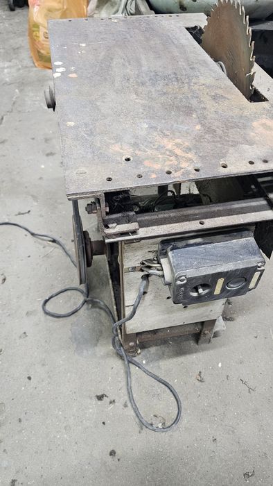 Пилорама, станок по расспилу дерева