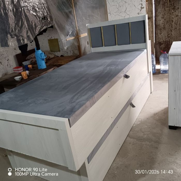 Сандикли Кровать крават krovat kalavat divan. Диван Krovat sotiladi