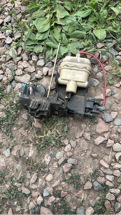 Запчасти w220 мерседес