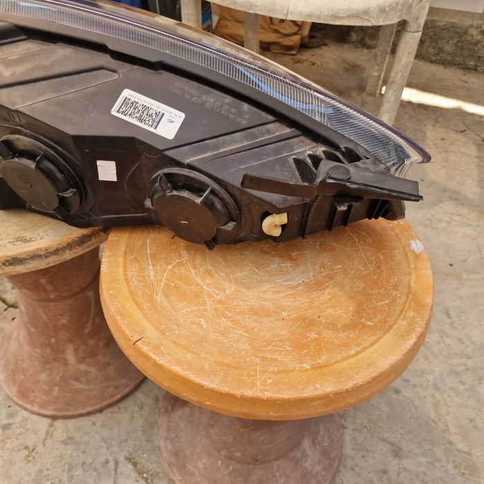 Ford focus от 2018 ляв фар