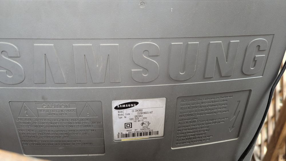 Телевизор samsung