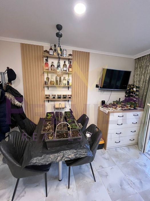 Продава се Едностаен апартамент в к.к. Слънчев бряг - 40 кв.м за 867 €/кв.м - Снимка #3