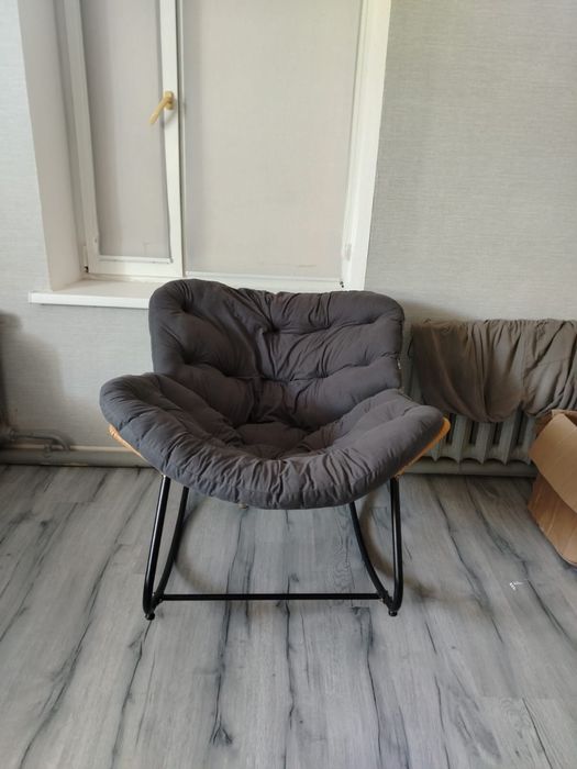 Кресло качалка продаю срочно!