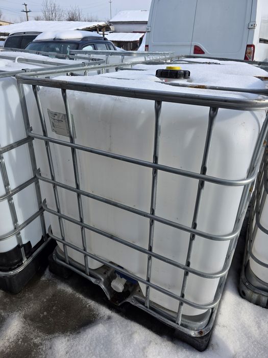 Vand bazin IBC 1000 litri pot  asigura transport