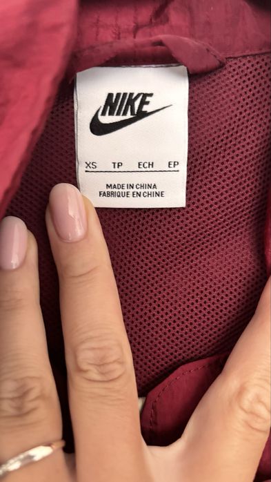 Дамско горнище/ яке Nike Swoosh
