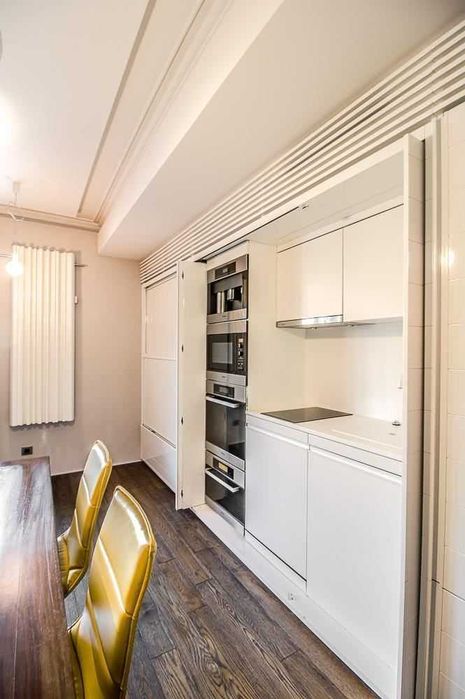 Дава се под наем Двустаен апартамент в София, Център - 75 кв.м за 750 € - Снимка #4