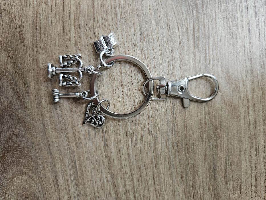 Ключодържател - адвокат, съдия