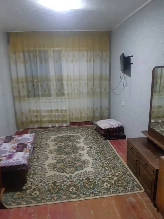 Сдаю 1-комнату Яшнабадский р-он Авиасозлар 18м2. 6-этаж 9-этажном Доме