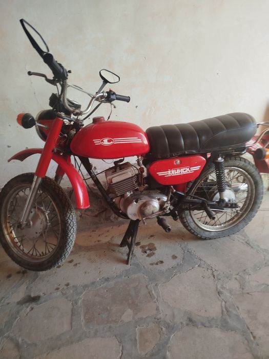Mototsikl holati yaxshi rangi qizil qolgani telda gaplashamiz