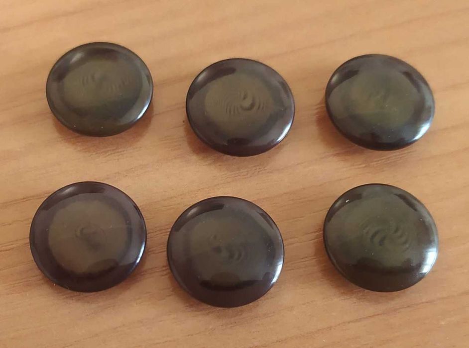 Пуговицы красивые комплект