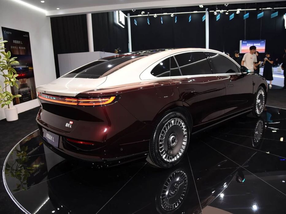 Voyah Passion 2025 — 5