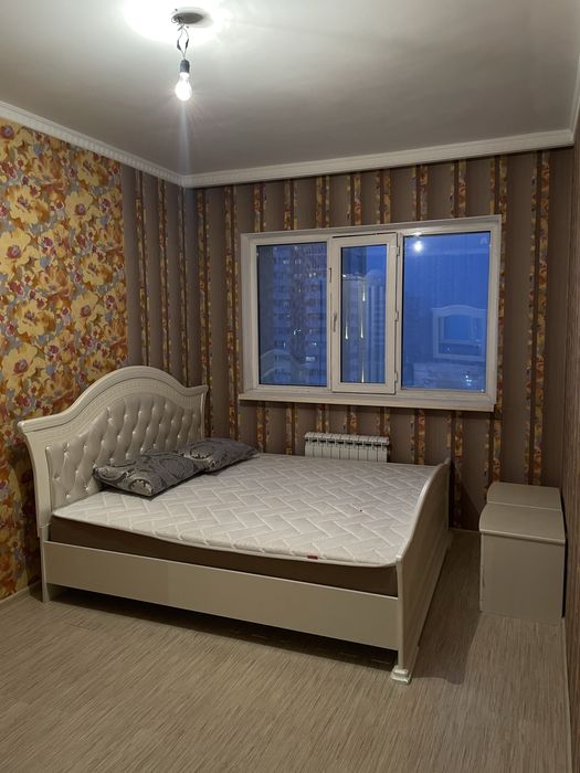 Спальний гарнитур кровать с матросом