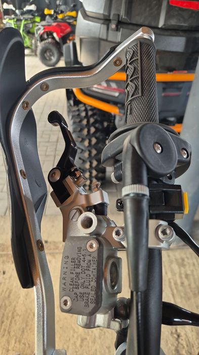 Мотоцикл shot  на  mb 300