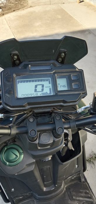 Мопед танк басс скутер