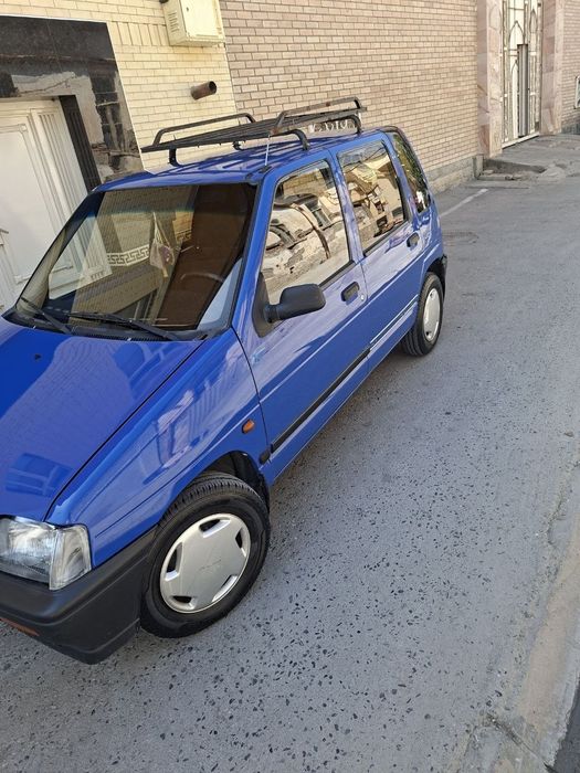 Продаётся автомобиль тико