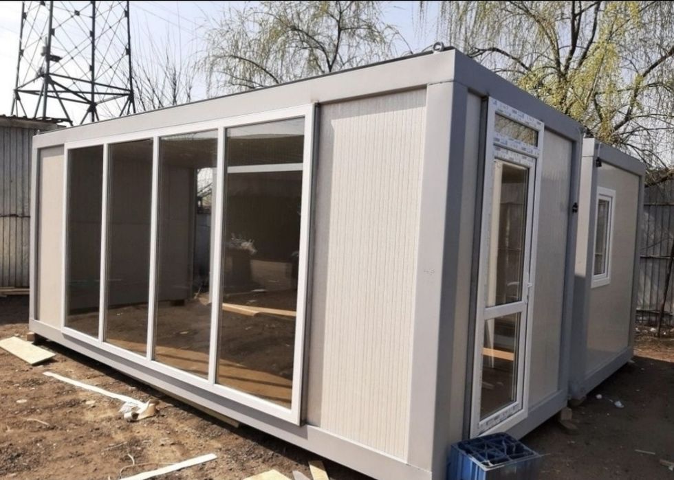 Vand containere modulare container modular santier birou vitrina grup sanitar cafenea la pret foarte bun