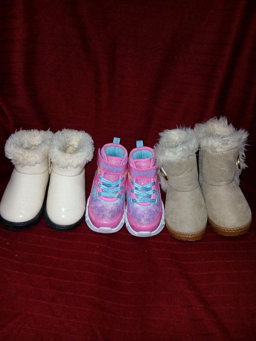 Из США, разная  брендовая детская обувь, для принцесс !